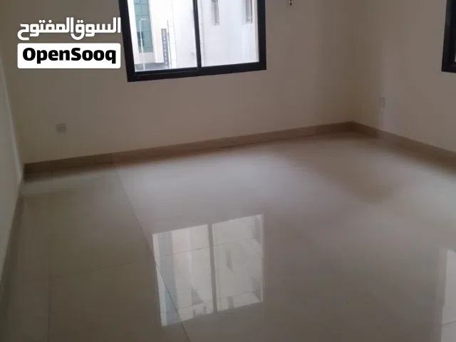 Spacious 2-Bedroom Flat for Rent – Hoora (Near Nesto)