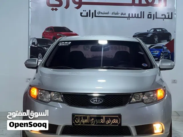 2010 كيا فورتي LX