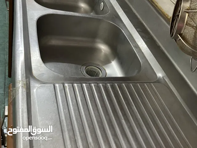 حوض مطبخ مع دولاب المنيوم