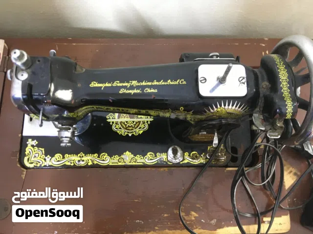 ماكينة خياطة انتيكا