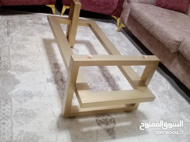 طاوله وسط راقيه وحجم كبير