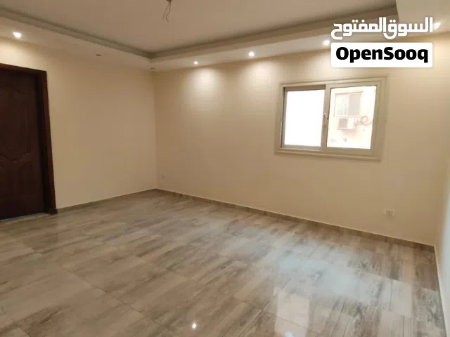 مكتب للايجار بالمعادى مكيف