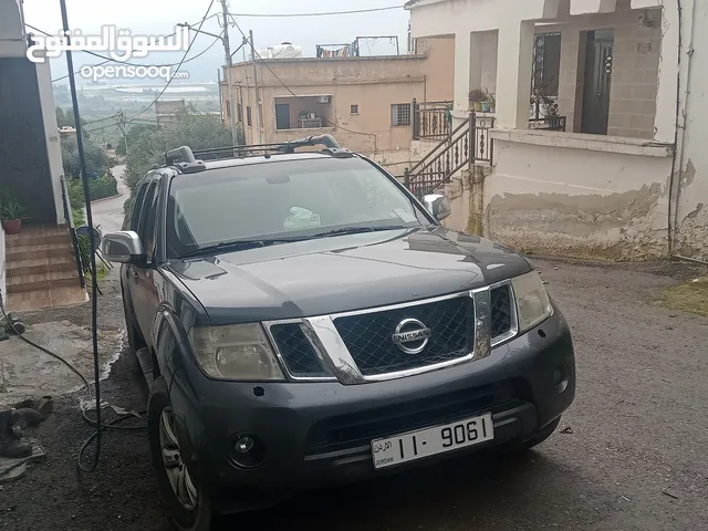 Used Nissan Navara in Jordan Valley