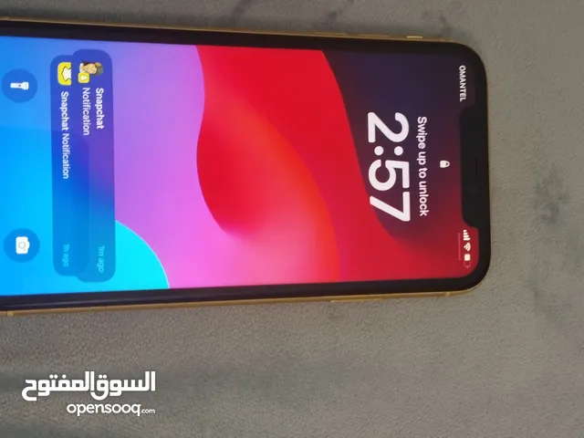 iphone 11 بحالة جيدة مستعمل