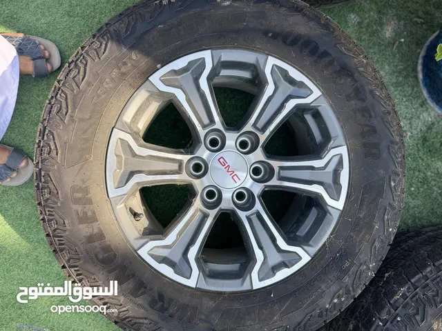 رنجات وكااااله جيمس سيرا موديل 23 شبه جديده  اصليه و ايضا سله للبيكب