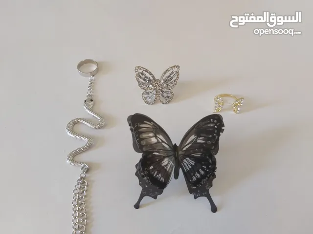 خواتم مع اساور