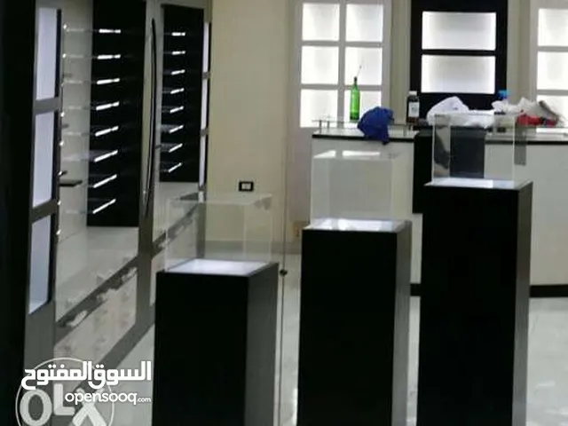 ديكور محل فخم جدا وفيه اضاءة 3D فخمه جدا