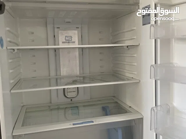 ثلاجة LG للبيع