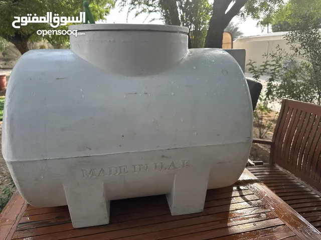 للبيع خزان ماء للرحلات 40 جالون صغير