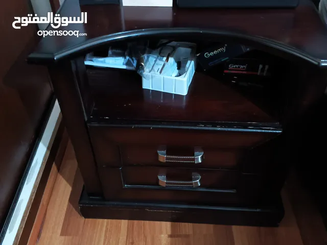 2كمودينه مع مكتبه و 6جوارير