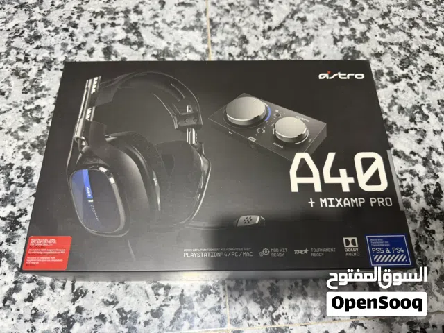سماعة كيمنك احترافية logitech astro a40 مستخدمه نظيفة كل ملحقاتها موجودة