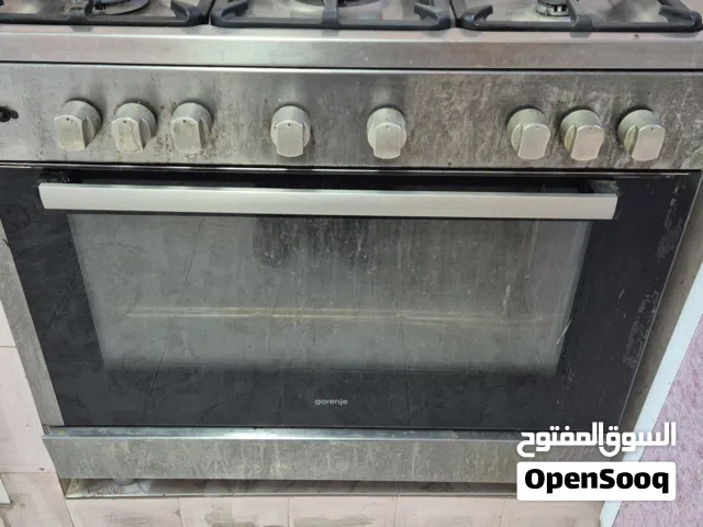 فرن مستعمل للبيع بحالة مقبوله