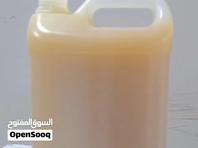 عسل فِرْز ممتاز توصيل مجاني داخل عدن العسل مضمون وسعر الدبة ال 7كيلو