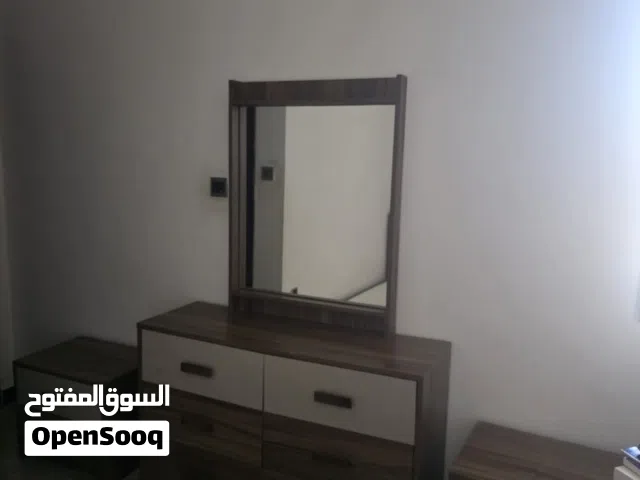 غرفة نوم كبيرة للبيع