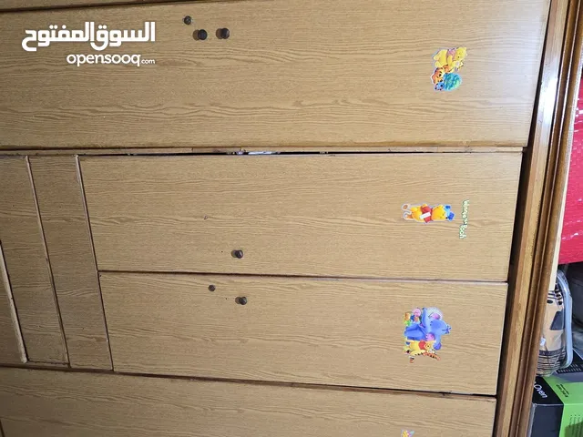 خزن بحاله جيده جدا جرار غاز 3 خزانه مطبخ تعليق