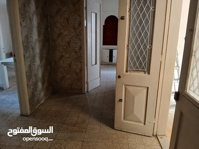 185 m2 3 Bedrooms Apartments for Rent in Beirut Adliyeh