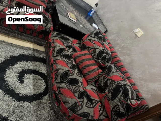 طقم كورنر مكون من سجاده وبرداي
