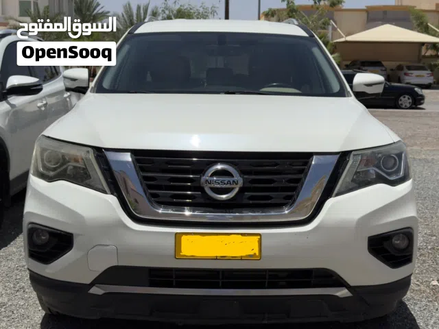 2018 نيسان باثفايندر SL