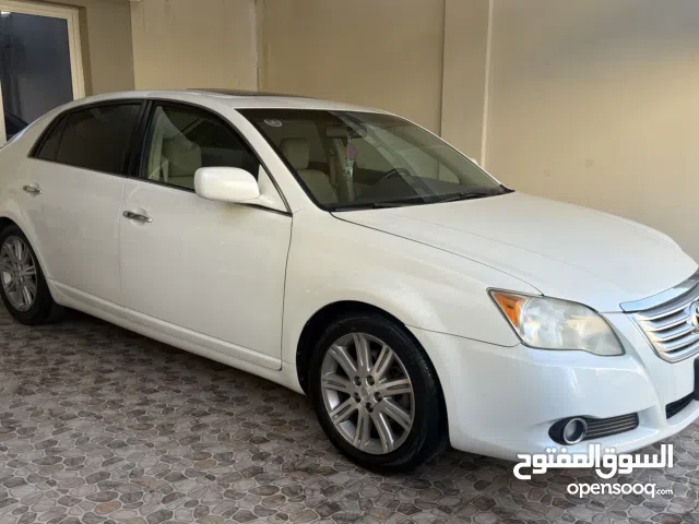 Used Toyota Avalon in Northern Governorate
