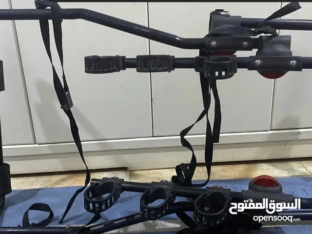 حامل سيارة مستعمل بحالة جيدة