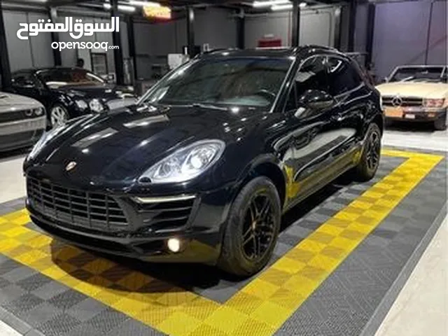 Porsche Macan 2017 in Dubai