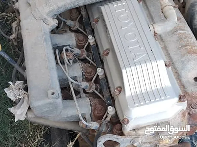 محركات تويوتا ديزل لاند كروزر بمغديات كوستر لابوه تعلب درجه اولي