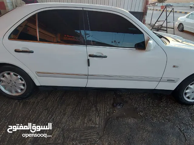 Used Mercedes Benz E-Class in Mafraq