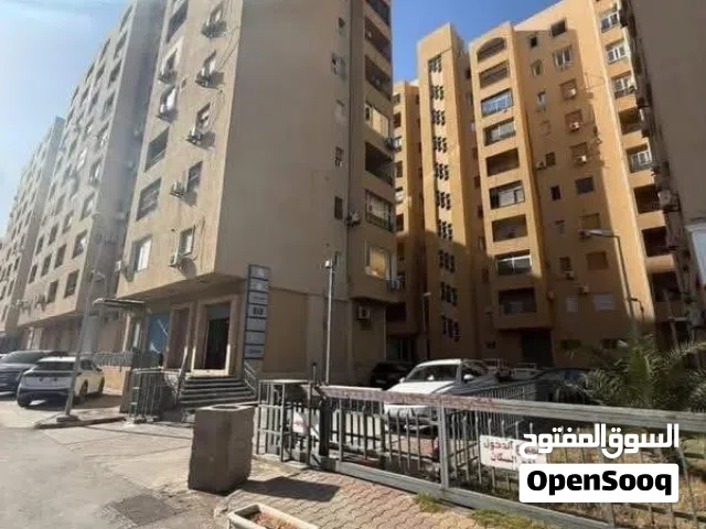 200 m2 5 Bedrooms Apartments for Sale in Tripoli Zawiyat Al Dahmani