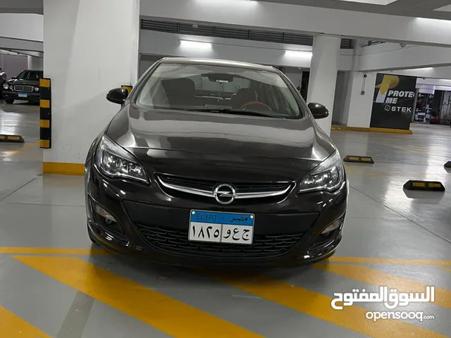 Opel Astra 2016 in Cairo