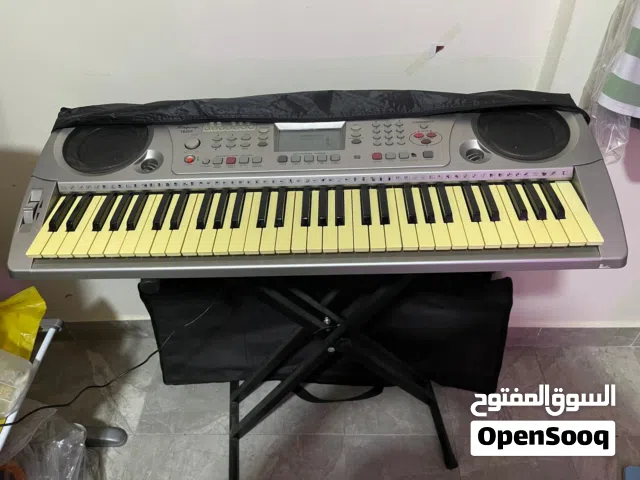 اورج شرقي 8 اوكتاف مع الاستاند والحقيبة ( شرقي - غربي)
