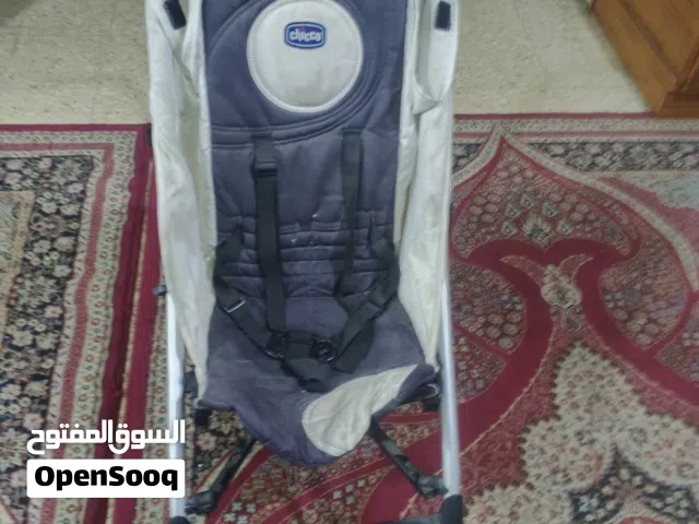 كرسي سيارة إطفال