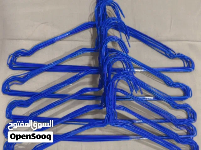 هناجر للبيع (علاق) يتوفر اكثر عن 300 مئة حبه