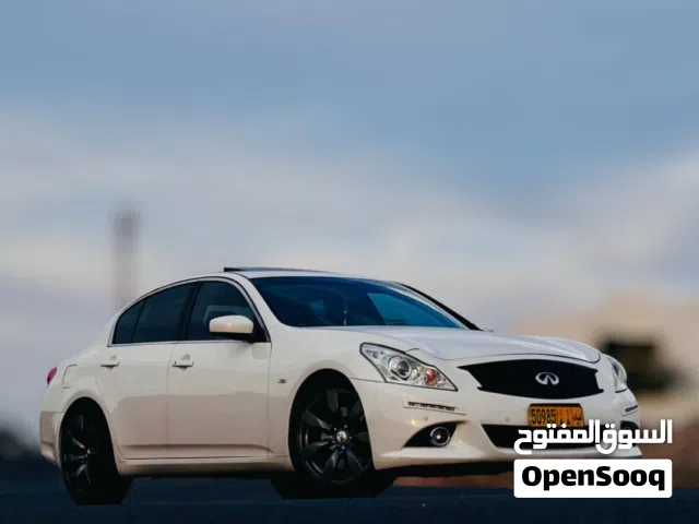 2012 Infiniti G37