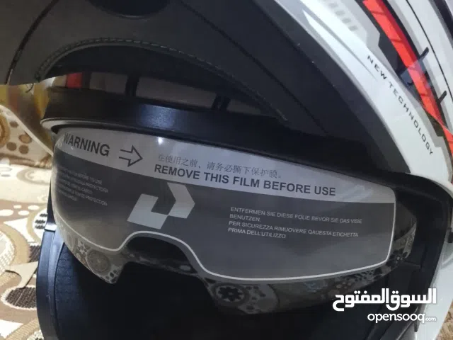 خوذه دراجه قلابي للبيع