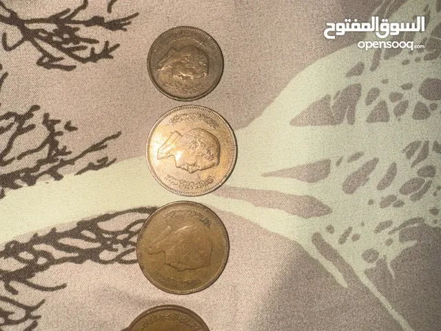 عملات للبيع بحالات جيدة