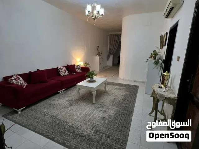 250 m2 4 Bedrooms Apartments for Sale in Tripoli Qasr Bin Ghashir