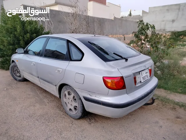 Hyundai Elantra 2003 in Tripoli