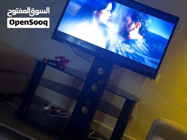 طاولة تلفزيون