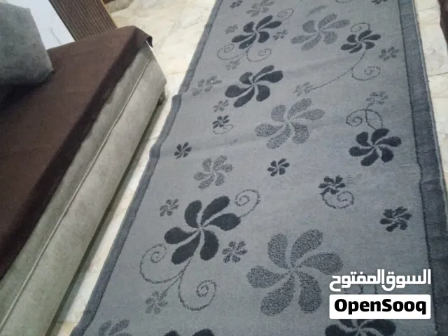 سجاد لون سكني