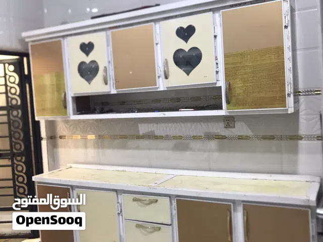 كاونتر مترين ونص طابقين مع سنك مرمر