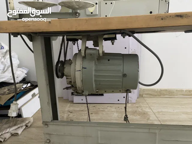 ماكينة خياطة فلات لوك