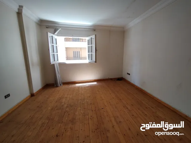 200 m2 3 Bedrooms Apartments for Rent in Alexandria Laurent
