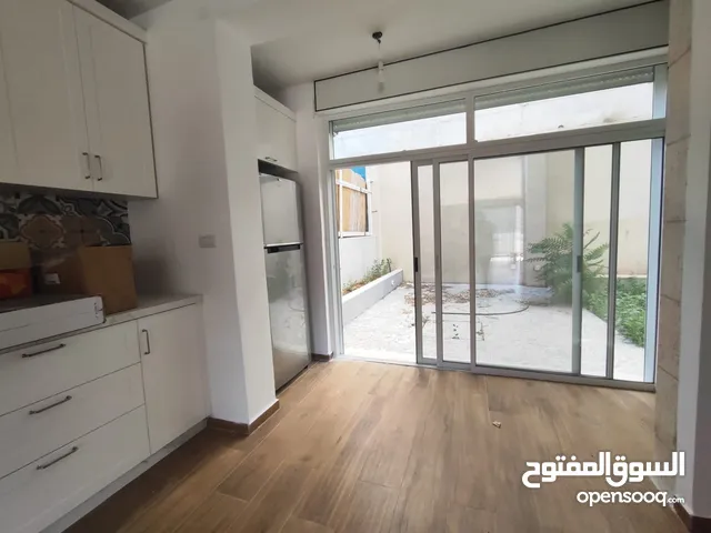 155 m2 2 Bedrooms Apartments for Rent in Ramallah and Al-Bireh Ein Munjid