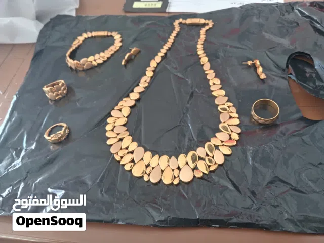 طقم ذهب مستورد