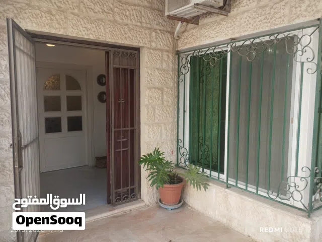 شقة للايجار مفروشة أرضية مكيفة مدخل خاص المدينة الرياضية