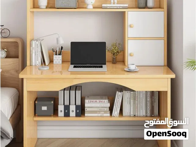 ميز مكتبي دراسي