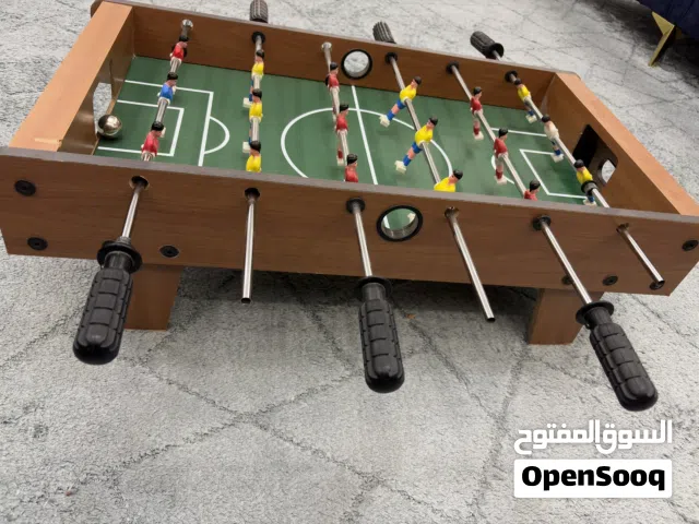 طاولت كرت قدم ( بيبي فوت ) نضيفه مستخدمه استخدام خفيف