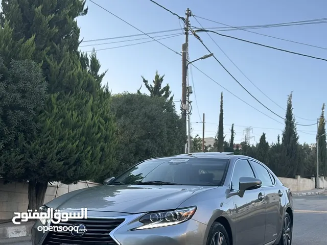 لكسز es300h بالكرتونة كرت ابيض للبيع المستعجل بسعر حرق