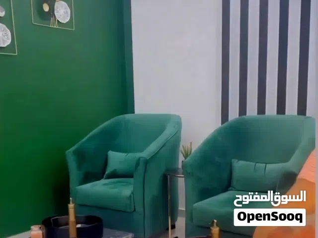 اثاث صالون سيدات للبيع - بحالة ممتازة استعمال اقل من 8 اشهر