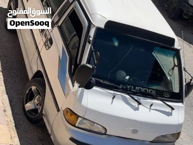 2000 هيونداي H 100